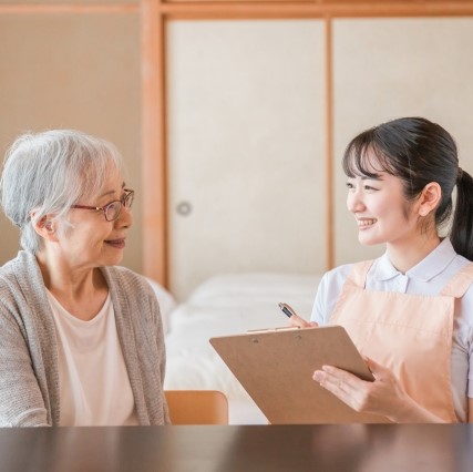 訪問看護ステーションとは?サービス内容・医療体制・設備などを解説